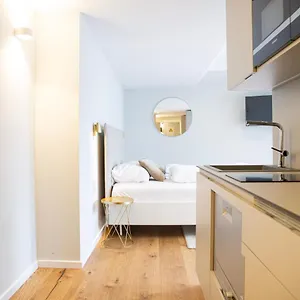 Apartahotel Blackhome I Contactless Check-in